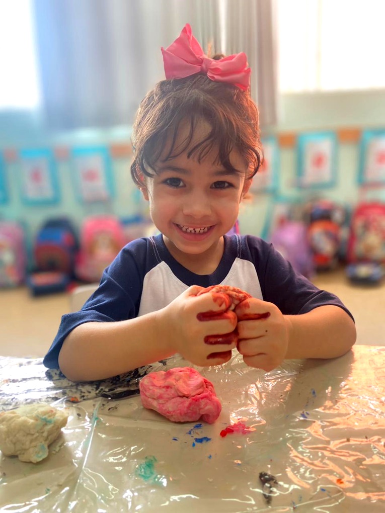 Maternal III A - Oficina de Massinha Col�gio Passionista S�o Jos�