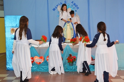 Coroa��o de Maria - Tarde Col�gio Passionista S�o Jos�