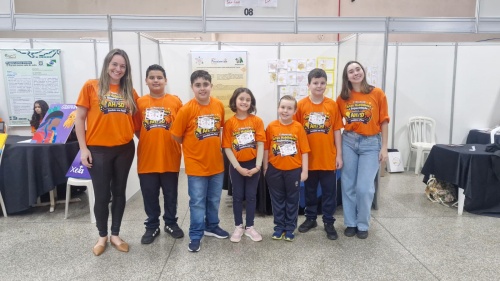 3� B, 5� A e B, 6� e 7� Ano A e B  - Visita��o � 1� Mostra de Altas Habilidades e Superdota��o em Jandaia do Sul Col�gio Passionista S�o Jos�