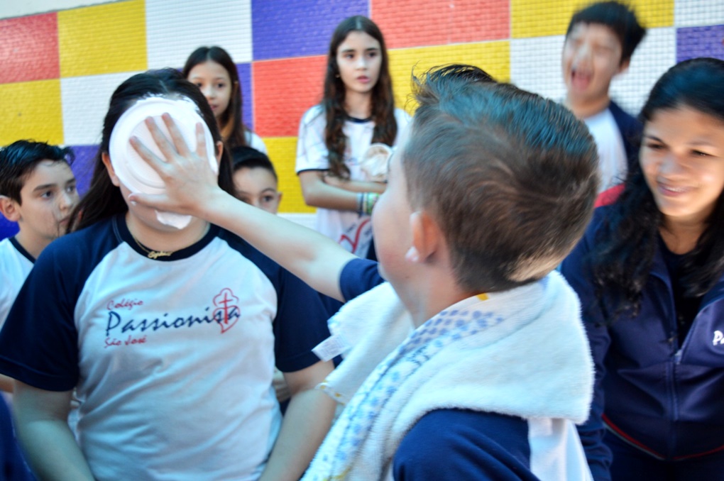 4� Ano A e B e 5� Ano A e B - Torta na Cara Col�gio Passionista S�o Jos�