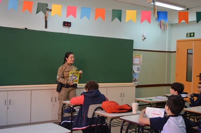 5� Ano A e B - Primeira Aula PROERD Col�gio Passionista S�o Jos�