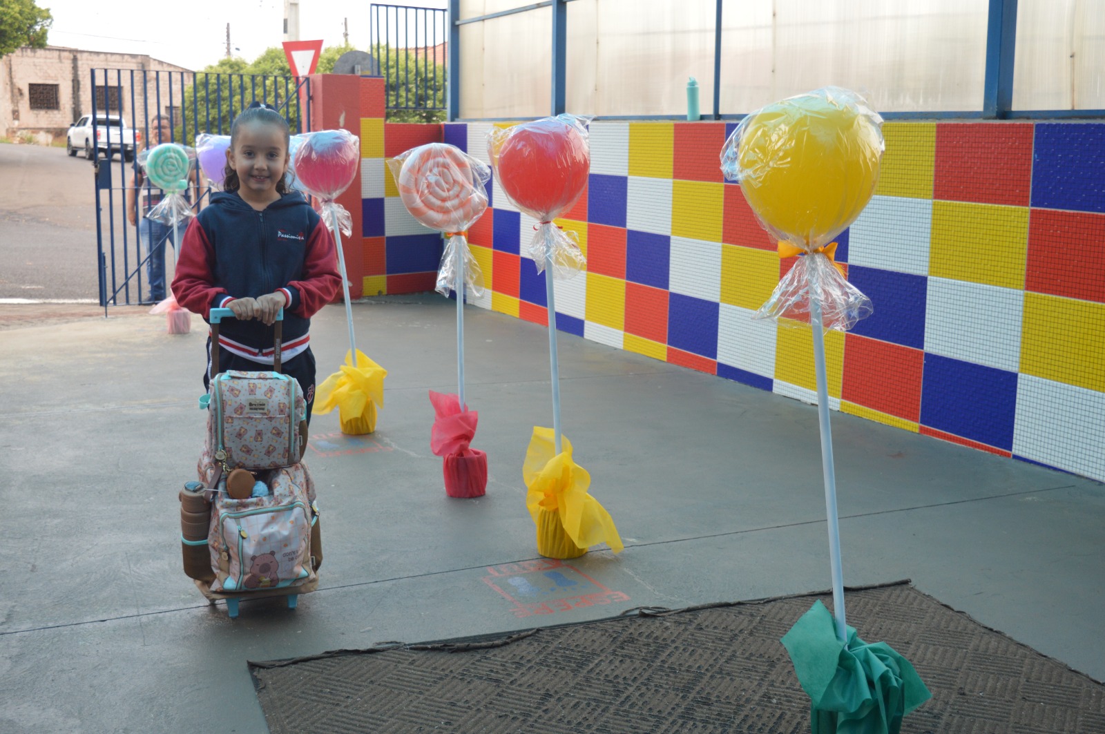 Primeiro dia de aula Col�gio Passionista S�o Jos�