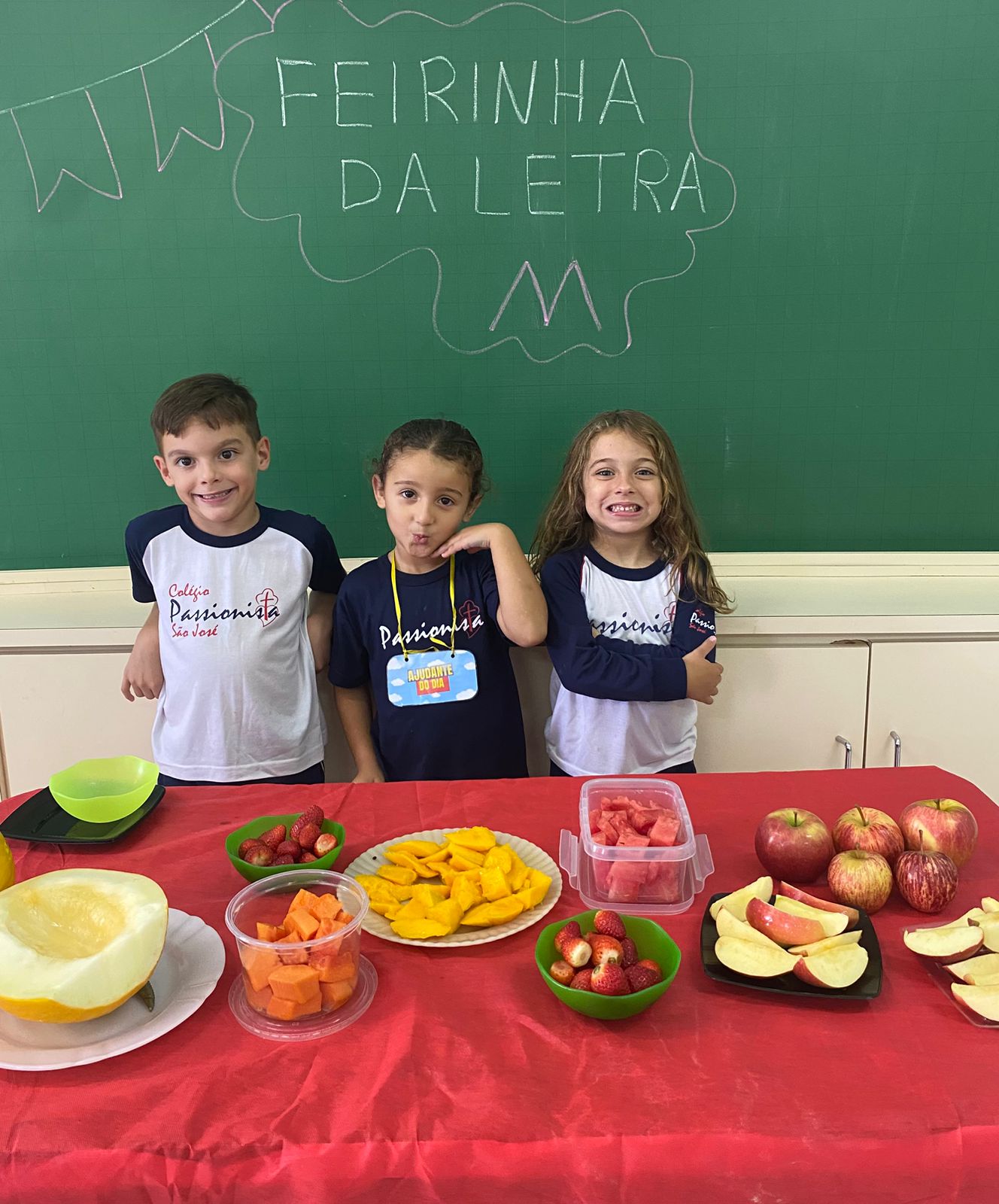 Feirinha da letra M Col�gio Passionista S�o Jos�