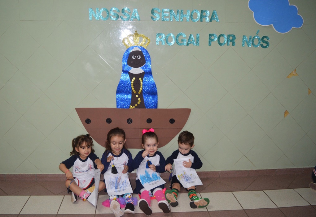 Maternal II - Homenagem � Nossa Senhora Col�gio Passionista S�o Jos�