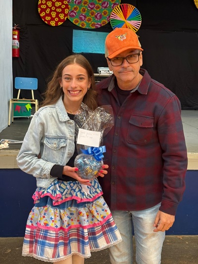 Fundamental II e M�dio - Encerramento do 1� semestre em clima julino! Col�gio Passionista S�o Jos�