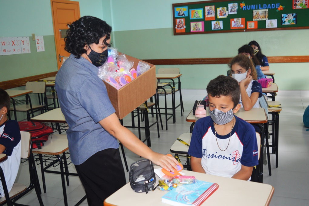 Lembrancinhas de P�scoa Col�gio Passionista S�o Jos�