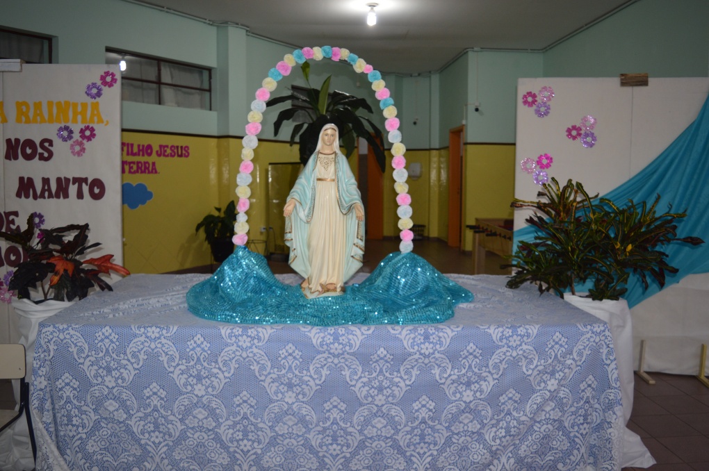 Coroa��o de Nossa Senhora - Manh� Col�gio Passionista S�o Jos�