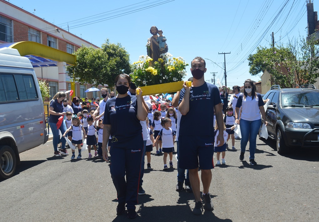 Encerramento do ano dedicado � S�o Jos� Col�gio Passionista S�o Jos�