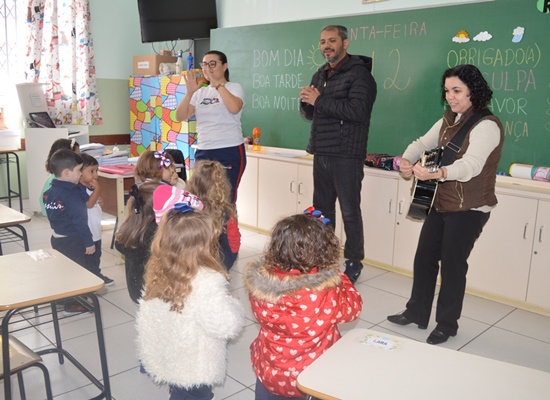 Visita Pe. Ronaldo Col�gio Passionista S�o Jos�