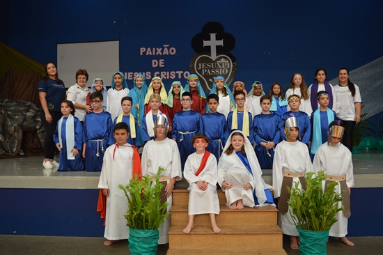 Semana Passionista - 2� Dia -Apresenta��o 5� Ano. Col�gio Passionista S�o Jos�