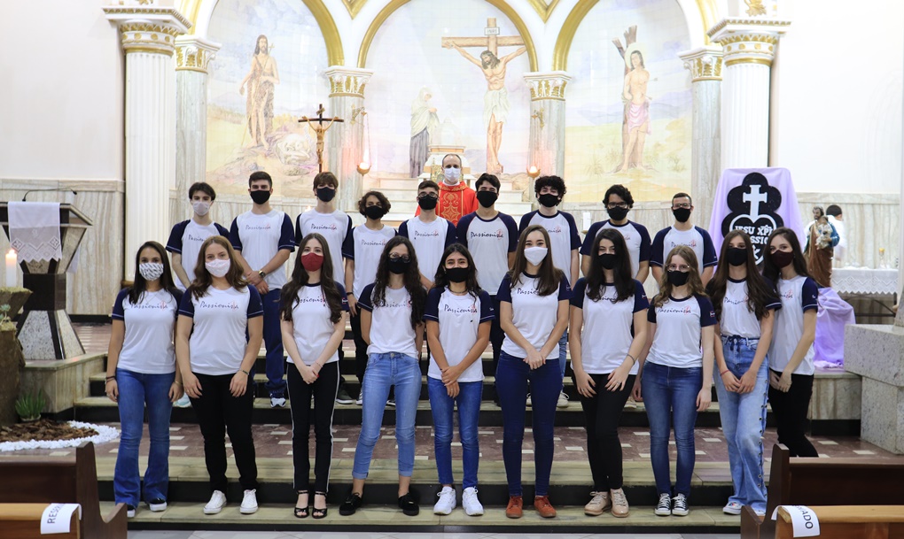  9� Ano e 3� E. M. - Missa em A��o de Gra�as Col�gio Passionista S�o Jos�