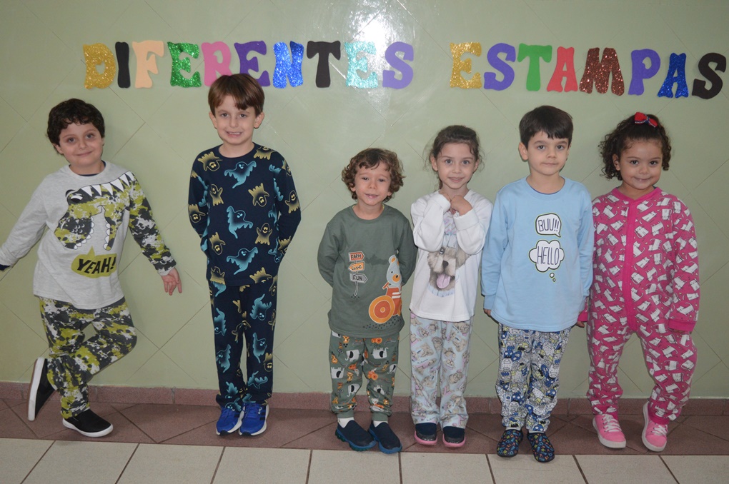 Pr� II A e B - Diferentes Estampas Col�gio Passionista S�o Jos�