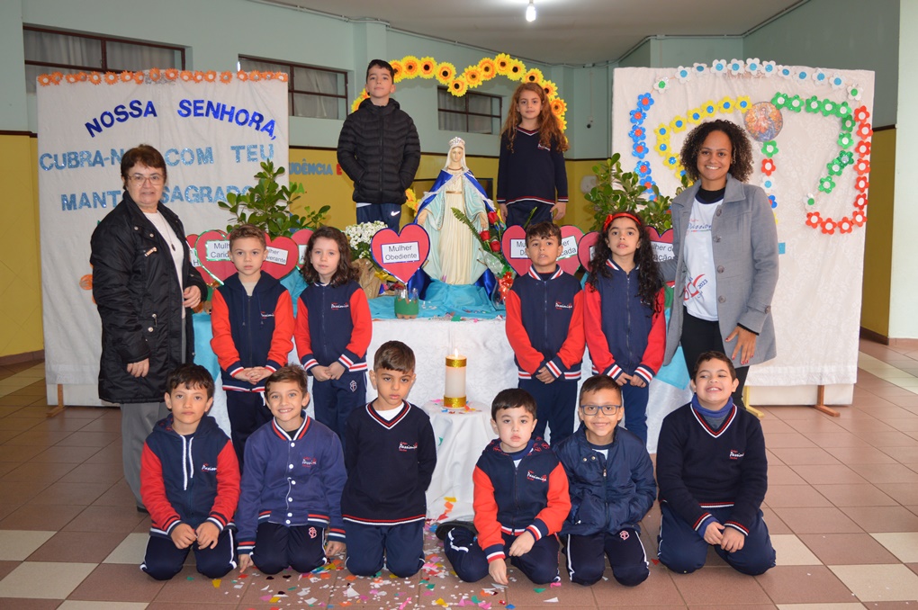 Encerramento do M�s de Maria - Per�odo da Manh� Col�gio Passionista S�o Jos�