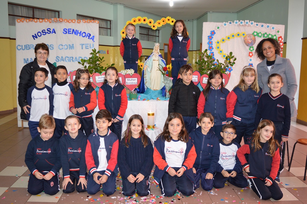 Encerramento do M�s de Maria - Per�odo da tarde Col�gio Passionista S�o Jos�