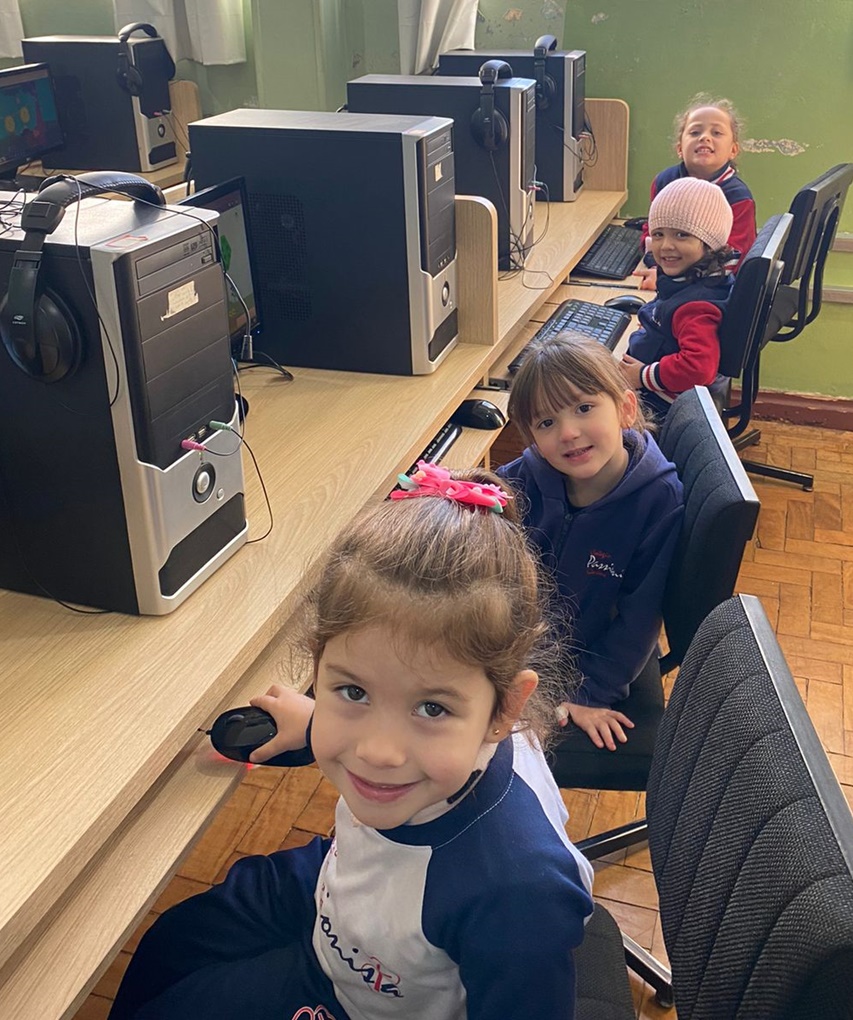 Pr� I B - Laborat�rio de Inform�tica Col�gio Passionista S�o Jos�