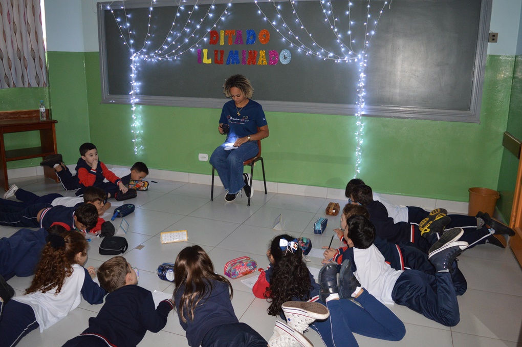 1� Ano A e B - Ditado Iluminado Col�gio Passionista S�o Jos�