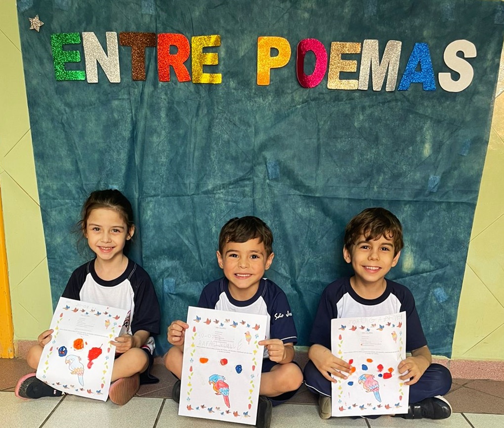 Pr� II A e B - Poema: Som Colorido Col�gio Passionista S�o Jos�