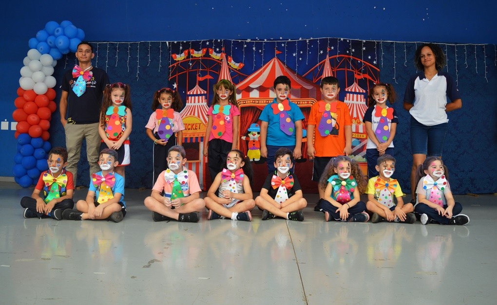 Pr� I A e 1� Ano A - Espet�culo Circense Col�gio Passionista S�o Jos�